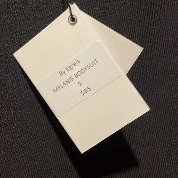 By Egreis Melanie Black One off Shoulder Bodysuit - Picture 3 of 3